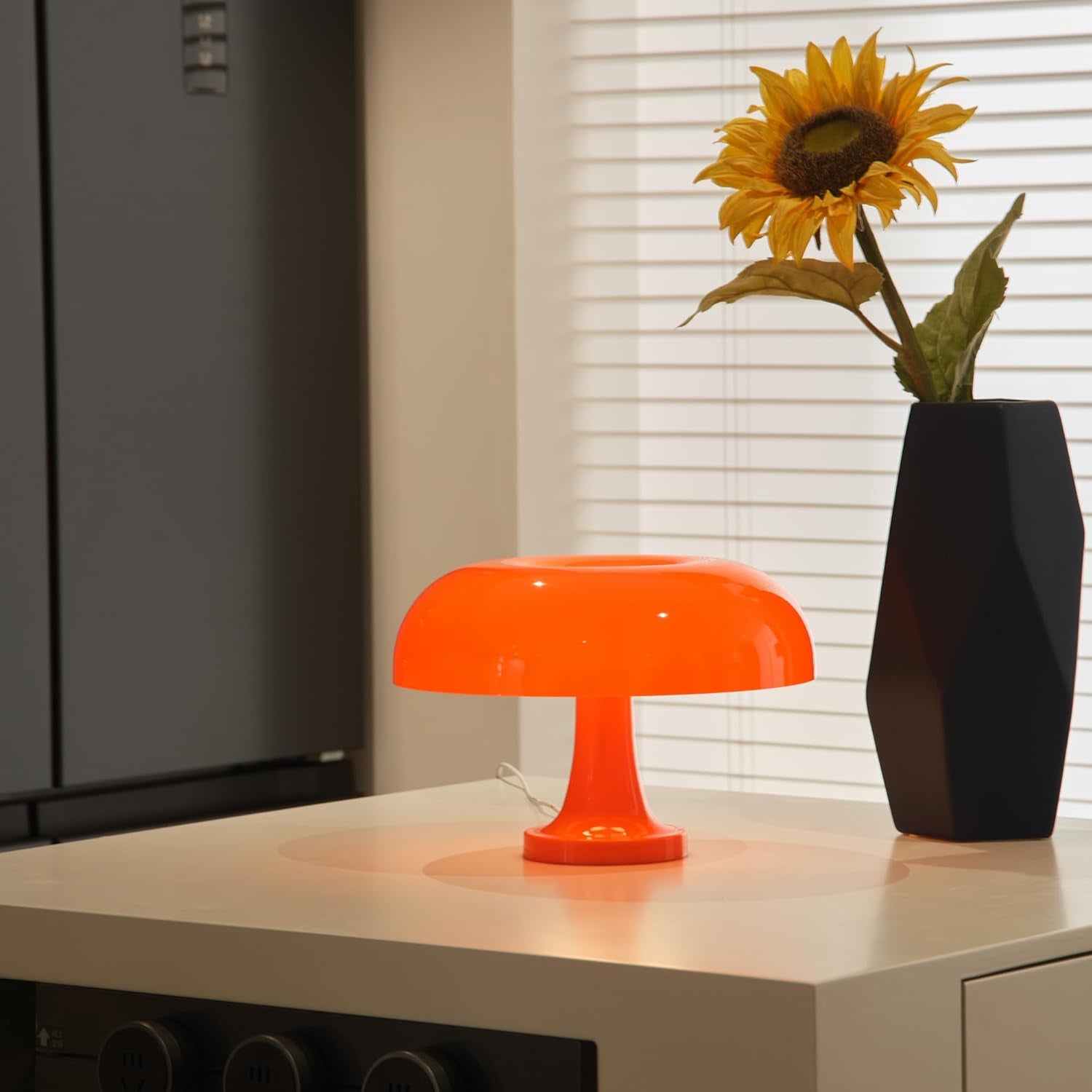 Amber Retro Mushroom Lamp